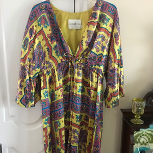 Alice & Trixie Kimono Style Dress Size M